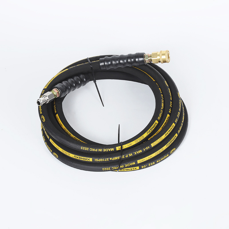 Trädgårdsvattning högtryckslang